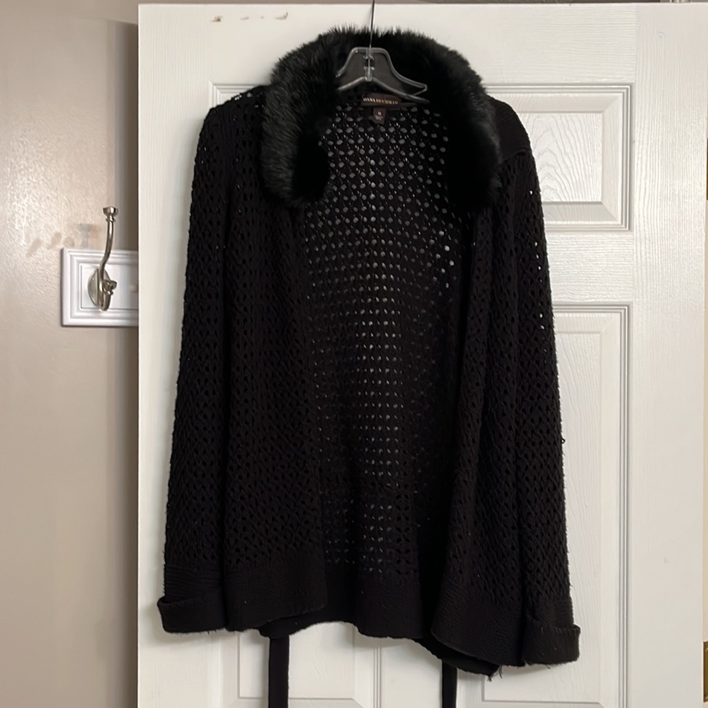 Dana Buchman cableknit sweater with tie waist and removable fur neck